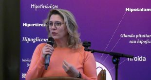 Dr. fiziokinetoterapeut Daniela Ene îți arată exerciții simple pentru oase puternice sănătoase